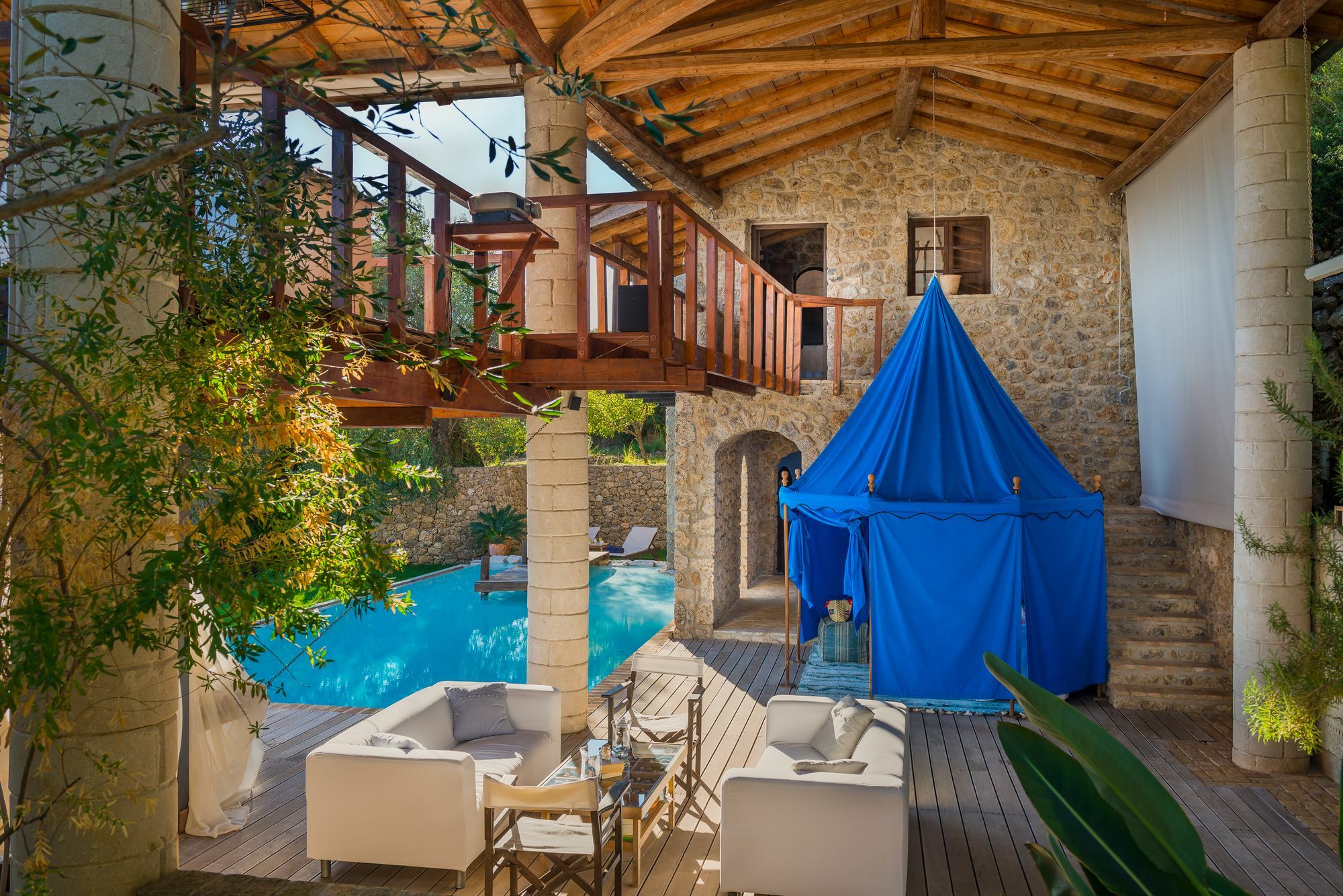 Villa Bournella Ipsos Luaran gambar